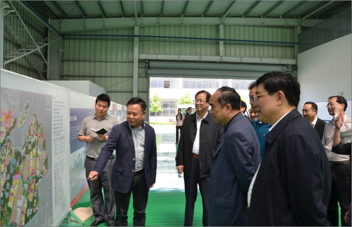 省委组织部常务副部长林武一行深入调研株洲航空产业发展情况