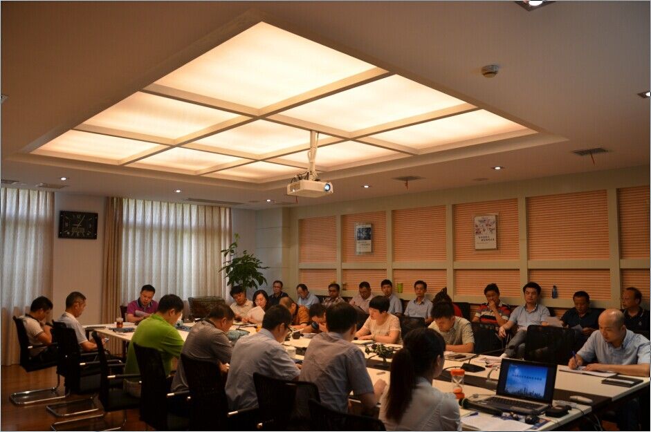 新芦淞集团2014年上半年经营分析会成功举行