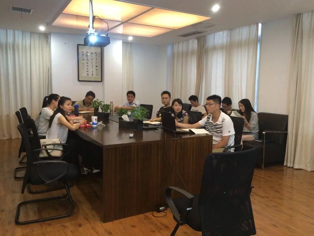 物业公司组织内训学习物业管理实务知识