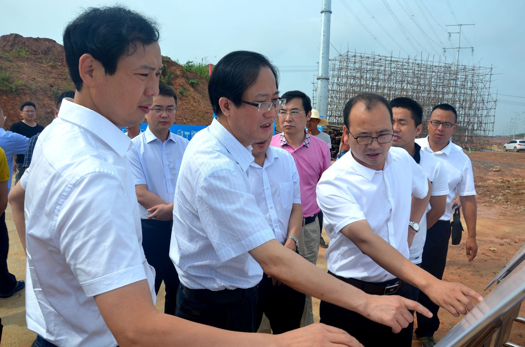 株洲市政协主席蔡溪一行调研航空城重点项目建设