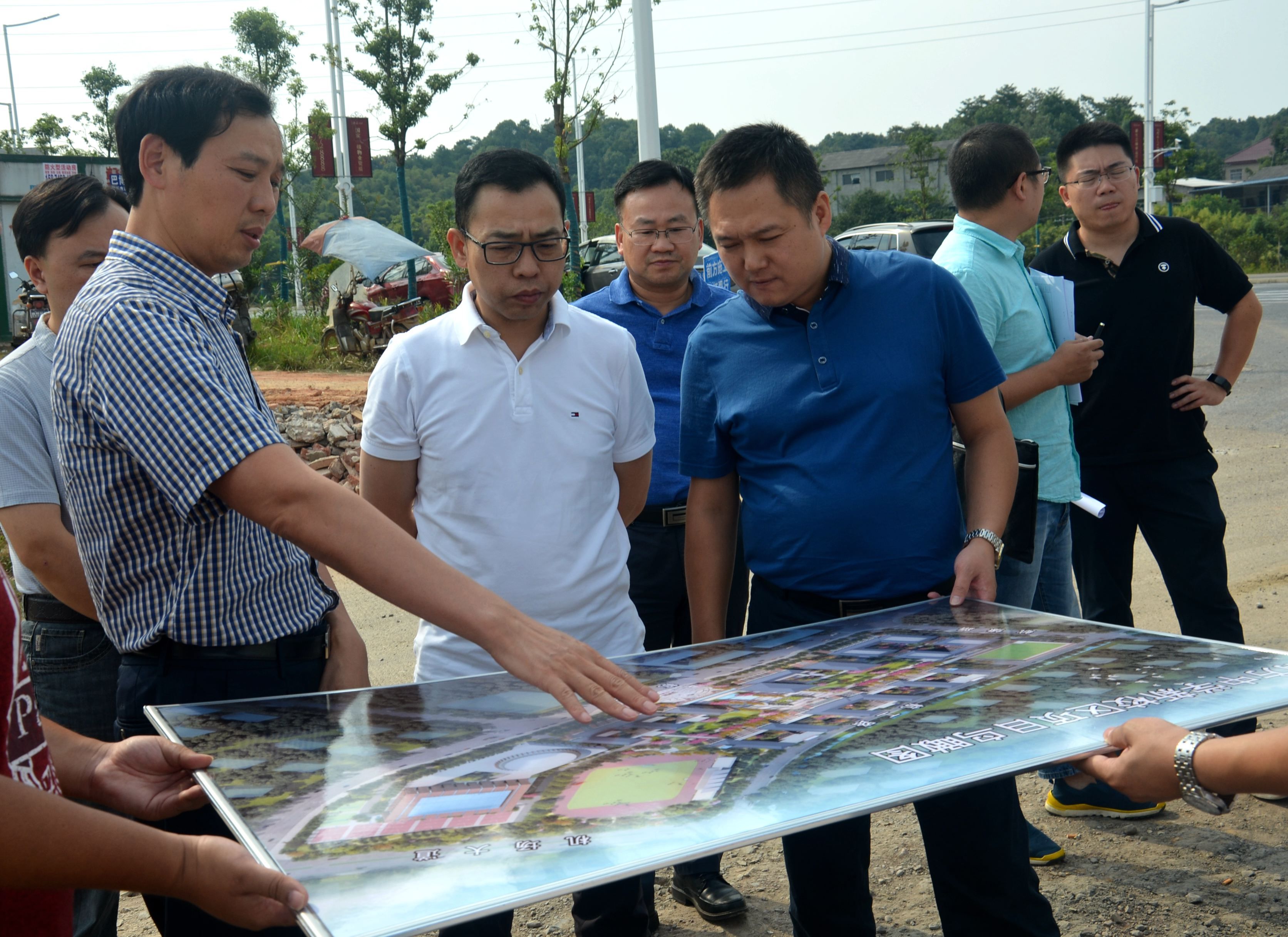 株洲市督查组到航空城、服饰城督查市重点项目